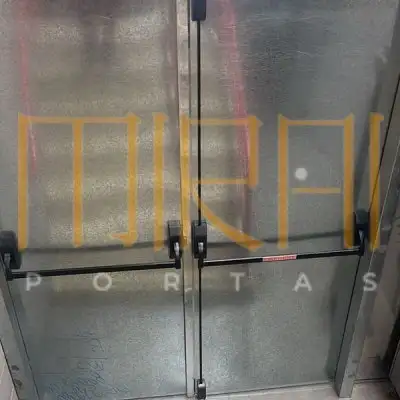 Porta corta fogo em Alegre