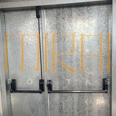 Porta corta fogo em Apucarana